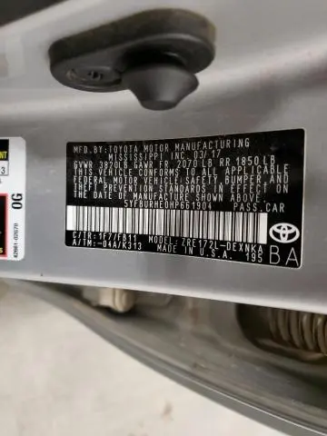 2017 TOYOTA COROLLA L