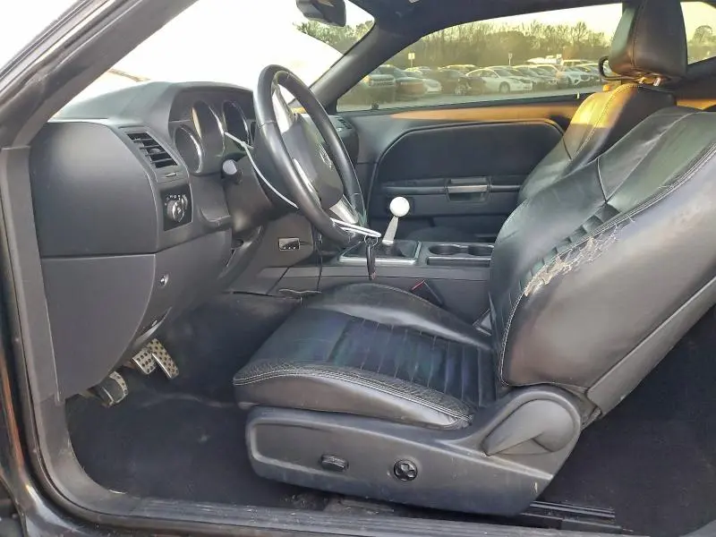 2012 DODGE CHALLENGER R/T  