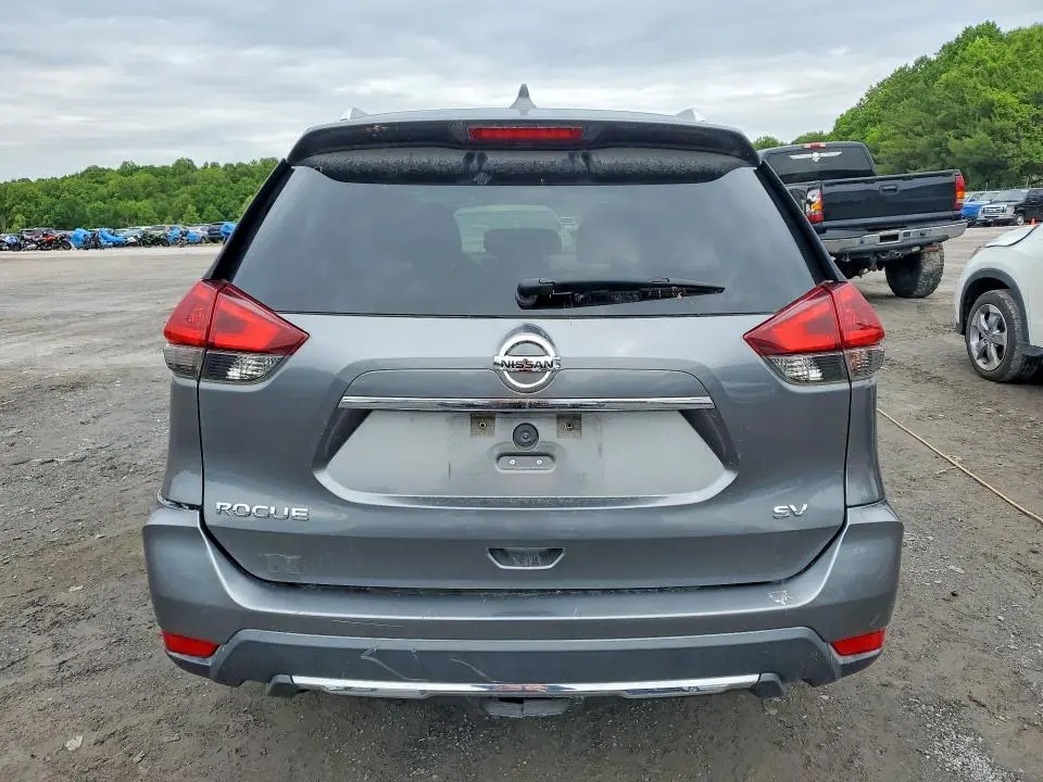2018 NISSAN ROGUE SV  