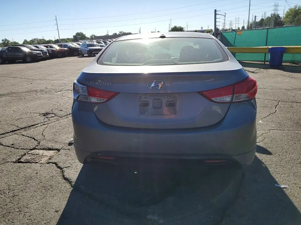 2012 HYUNDAI ELANTRA GLS  