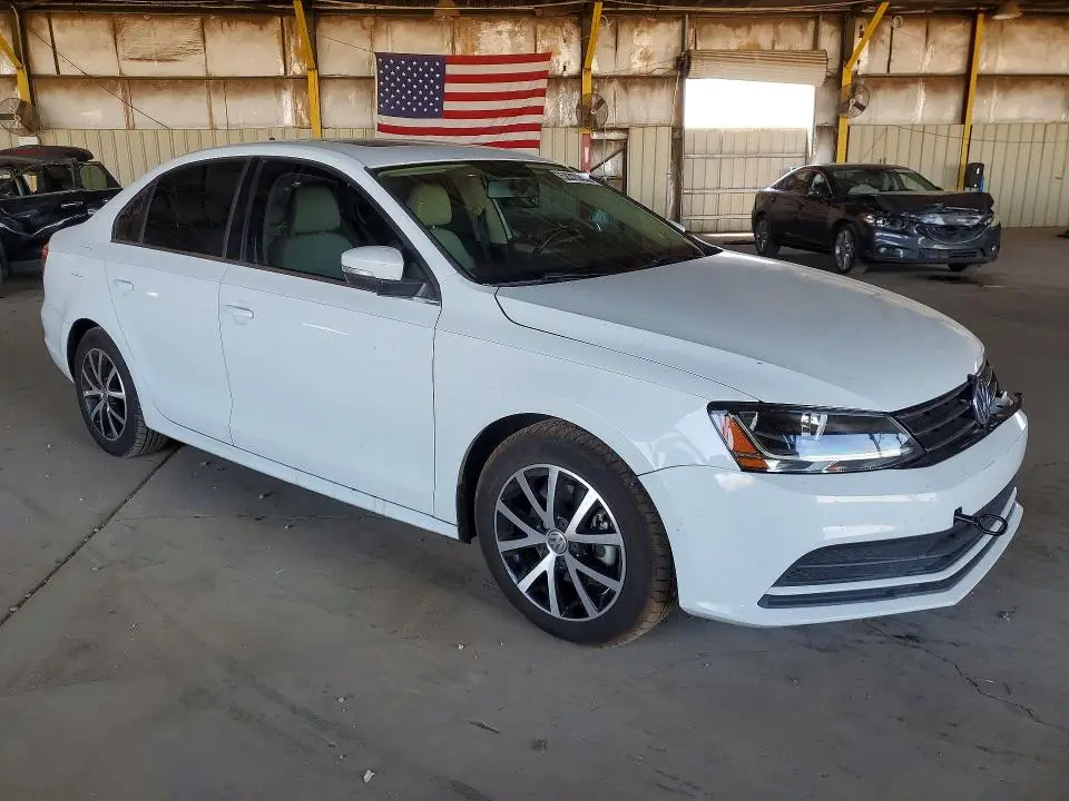 2017 VOLKSWAGEN JETTA SE  