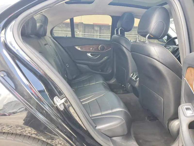 2017 MERCEDES-BENZ C 300  