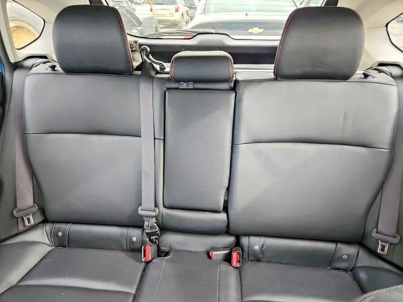2016 SUBARU CROSSTREK LIMITED  