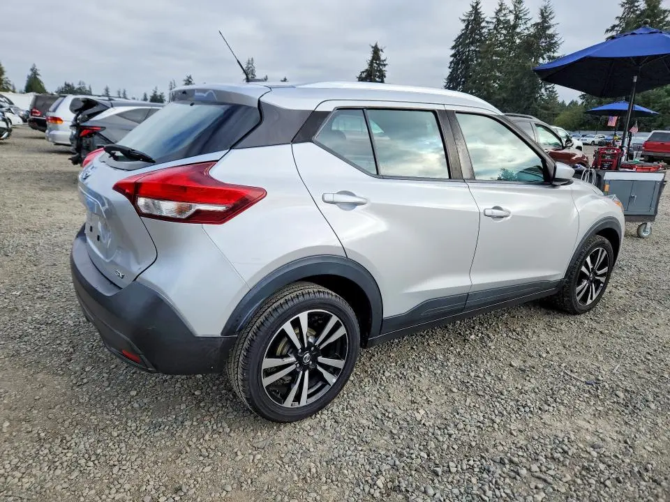 2019 NISSAN KICKS SV  