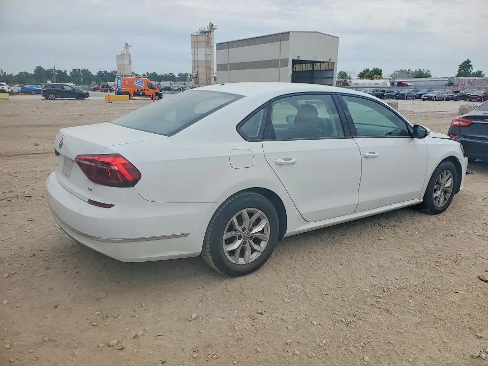2018 VOLKSWAGEN PASSAT S  