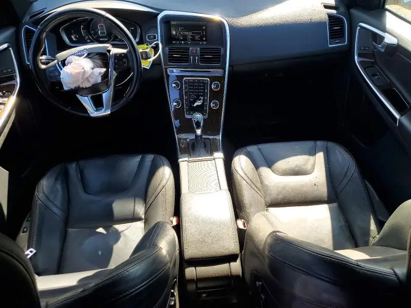 2014 VOLVO XC90   