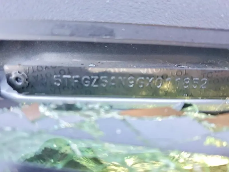 2016 TOYOTA TACOMA DOUBLE CAB  