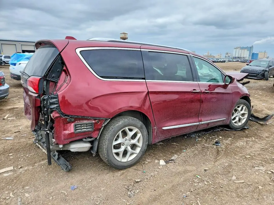 2017 CHRYSLER PACIFICA TOURING L PLUS  