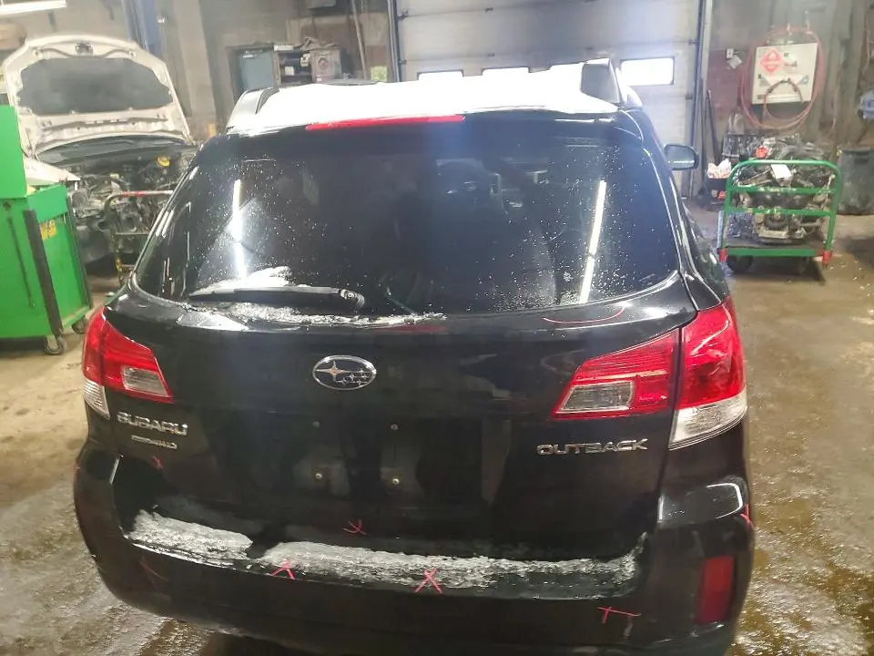 2013 SUBARU OUTBACK 2.5I PREMIUM  