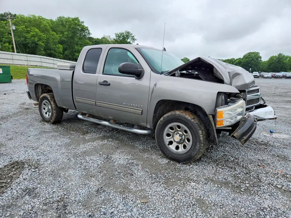 2013 CHEVROLET SILVERADO C1500 LS  