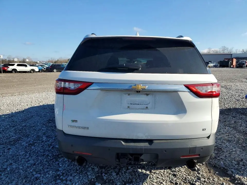 2021 CHEVROLET TRAVERSE LT  