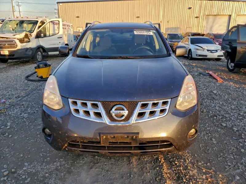 2013 NISSAN ROGUE S  