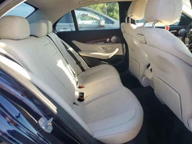 2018 MERCEDES-BENZ E 300  