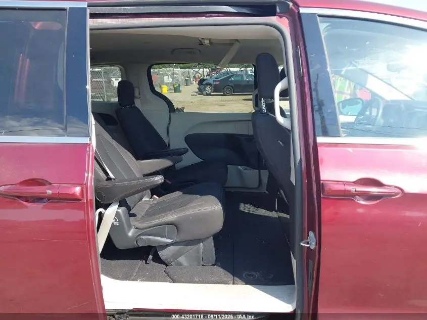 2017 CHRYSLER PACIFICA TOURING