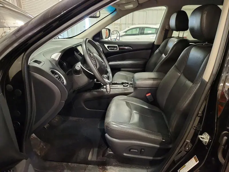 2017 NISSAN PATHFINDER SV  
