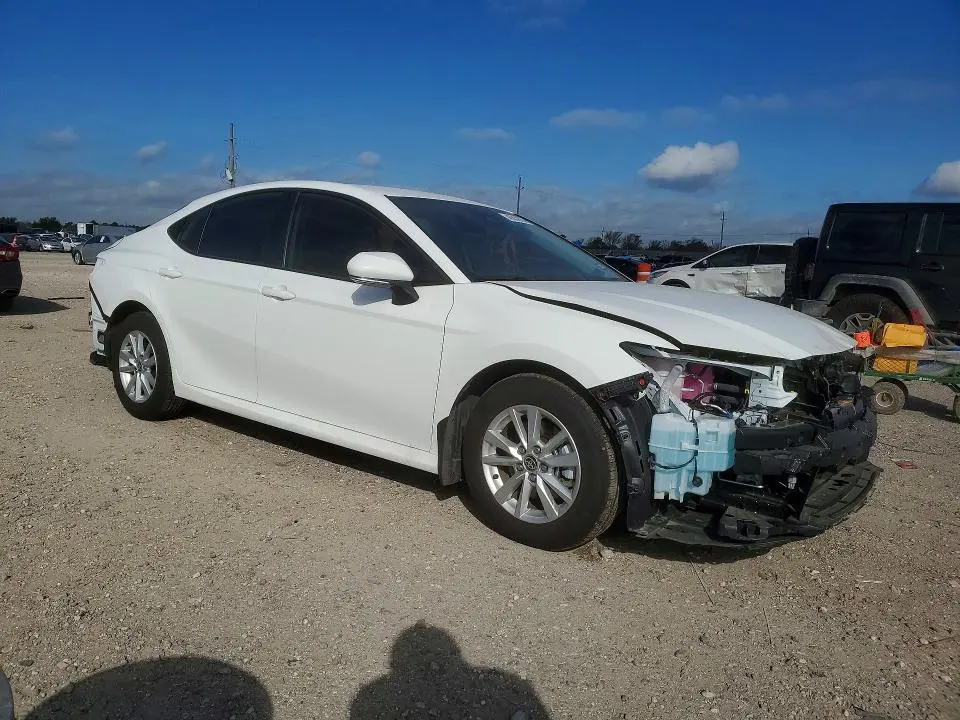 2026 TOYOTA CAMRY LE  