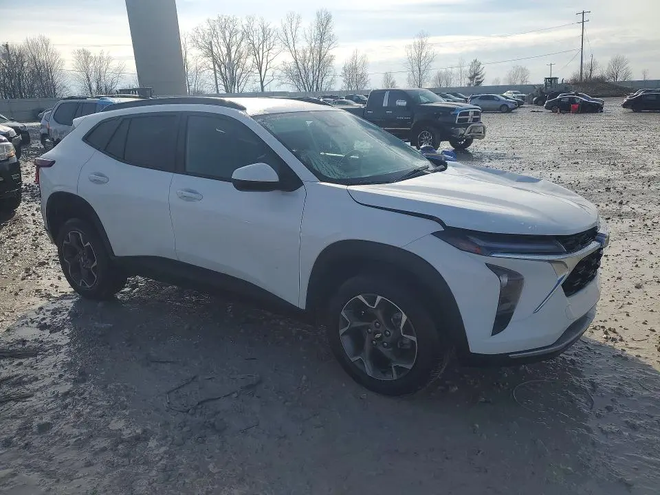 2025 CHEVROLET TRAX 1LT  