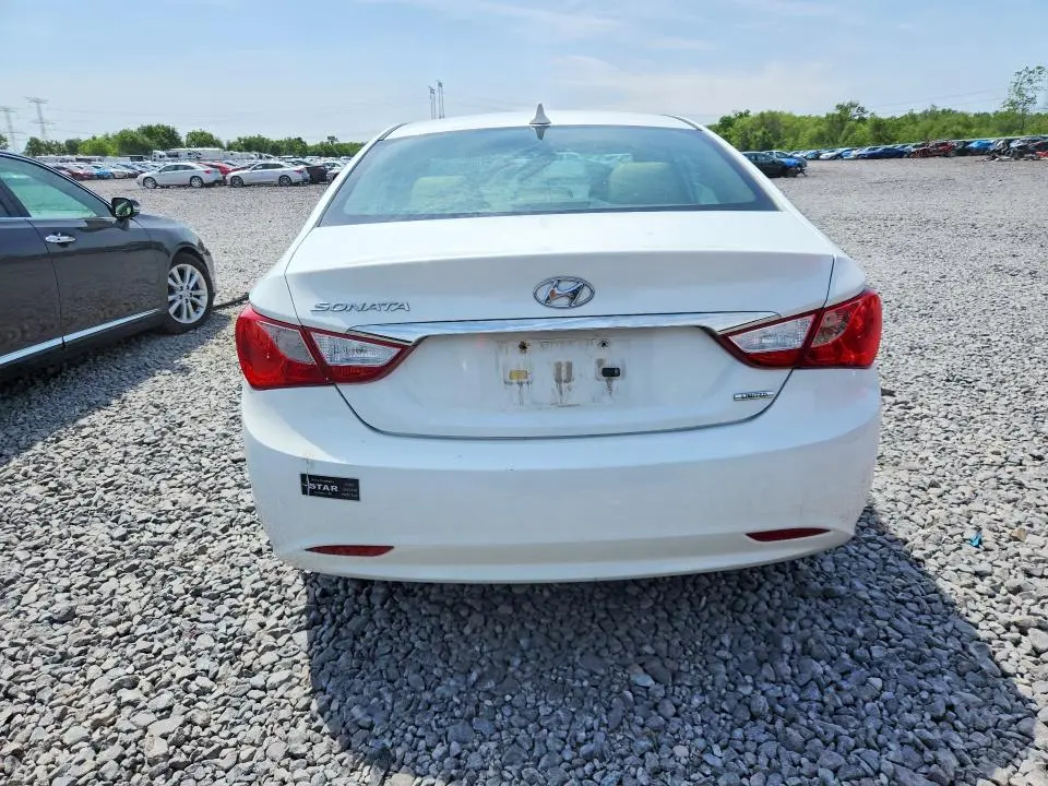 2011 HYUNDAI SONATA LIMITED  