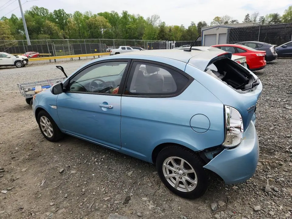 2010 HYUNDAI ACCENT GS  