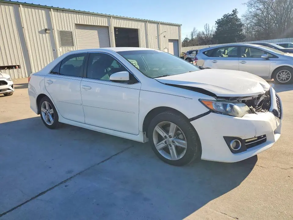 2012 TOYOTA CAMRY BASE  