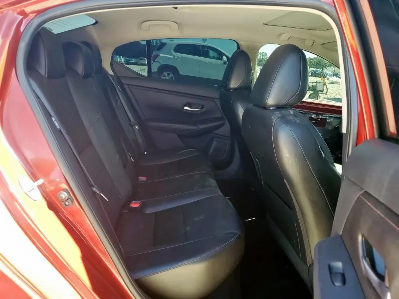 2023 NISSAN SENTRA SR  