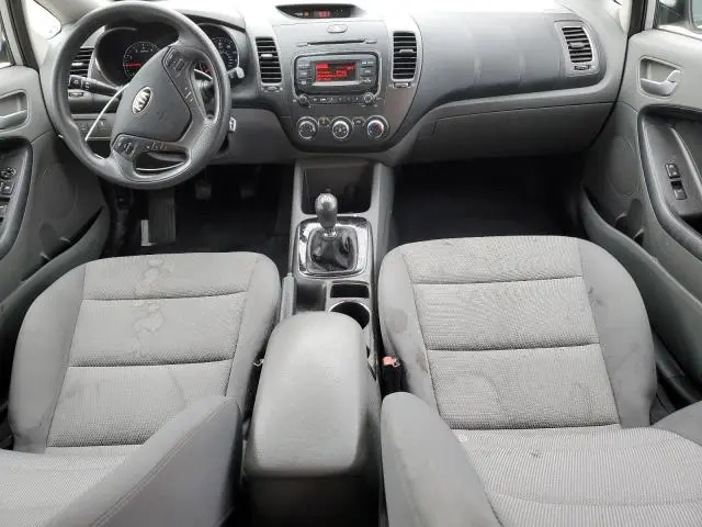 2017 KIA FORTE LX  