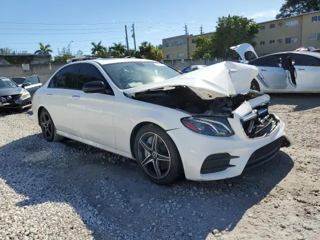 2019 MERCEDES-BENZ E 300  