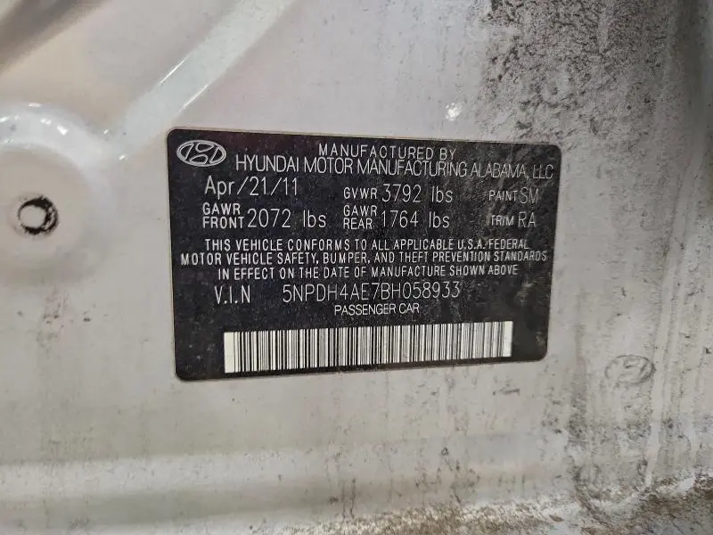2011 HYUNDAI ELANTRA GLS  