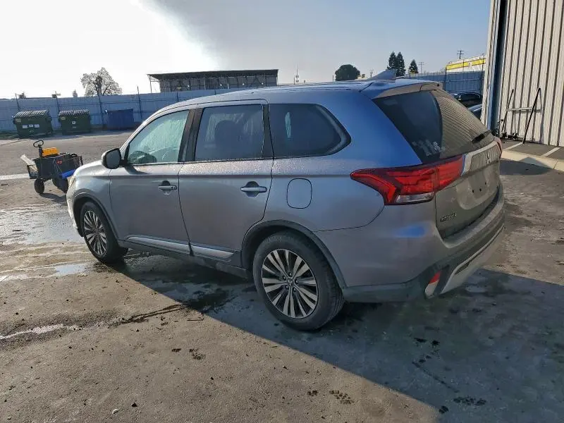 2019 MITSUBISHI OUTLANDER SE  
