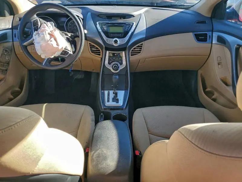 2012 HYUNDAI ELANTRA GLS  