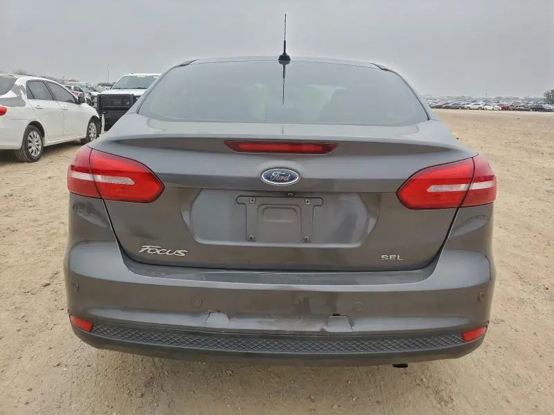 2017 FORD FOCUS SEL  