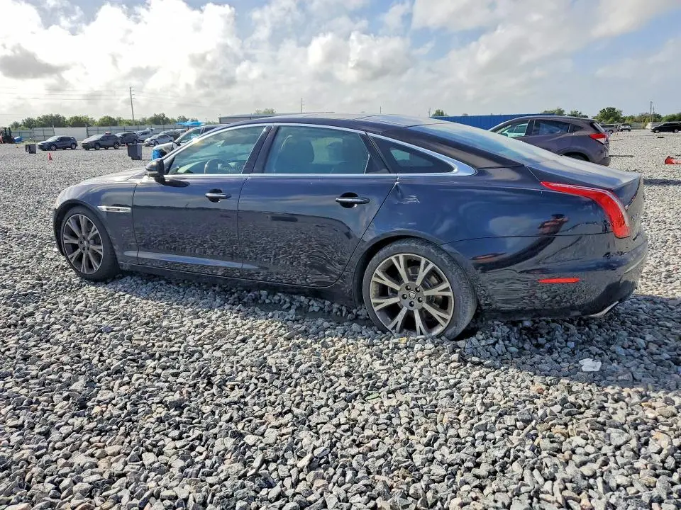 2012 JAGUAR XJL   