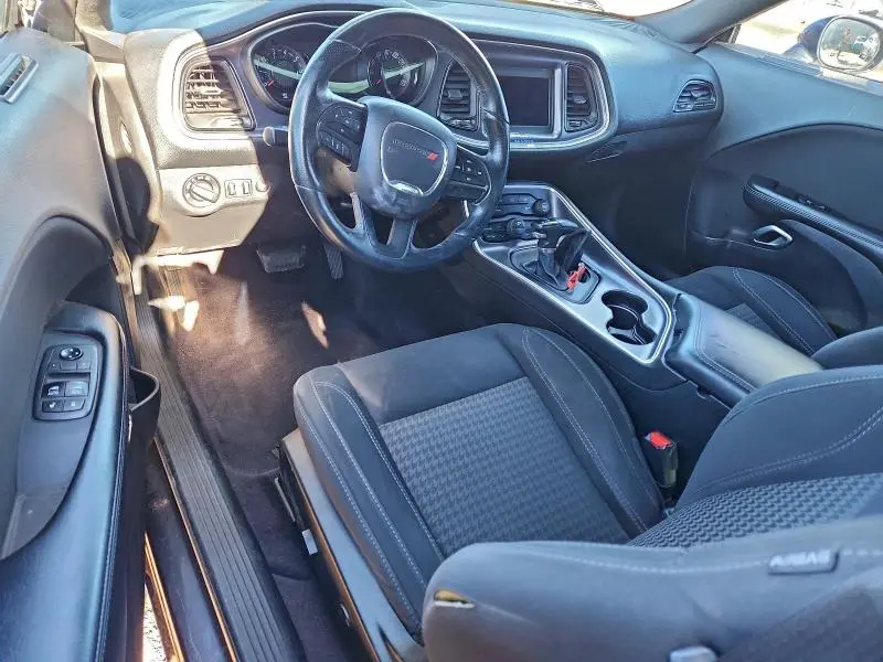 2018 DODGE CHALLENGER SXT  