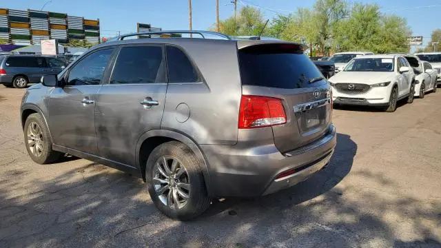 2011 KIA SORENTO SX  
