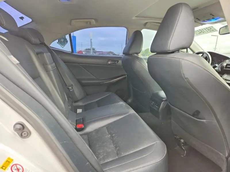 2016 LEXUS IS 200T  