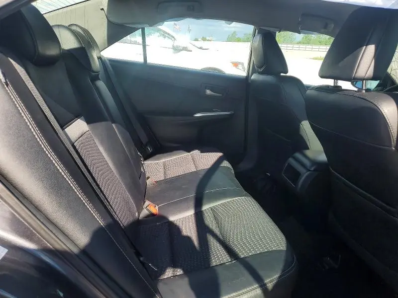 2013 TOYOTA CAMRY SE  