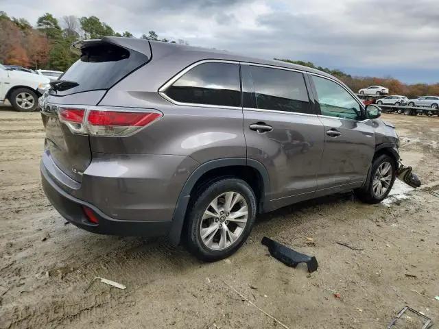 2016 TOYOTA HIGHLANDER LE  