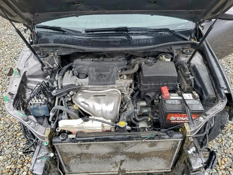 2015 TOYOTA CAMRY LE  