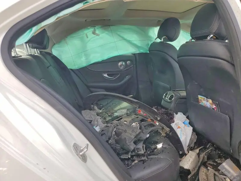 2015 MERCEDES-BENZ C 300 4MATIC  