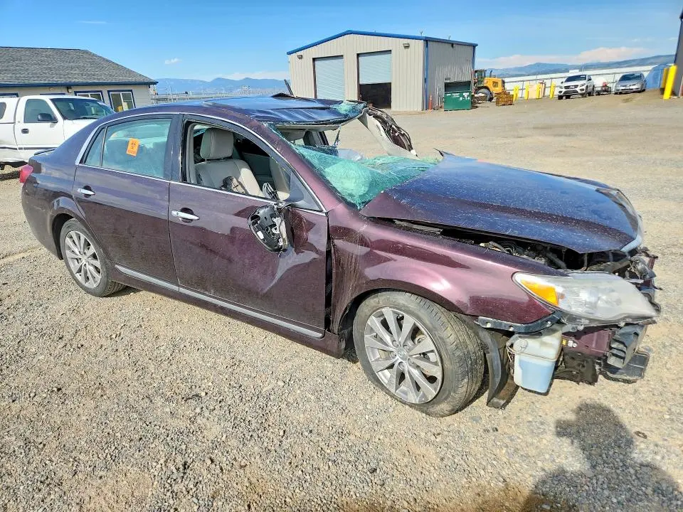 2011 TOYOTA AVALON LIMITED  