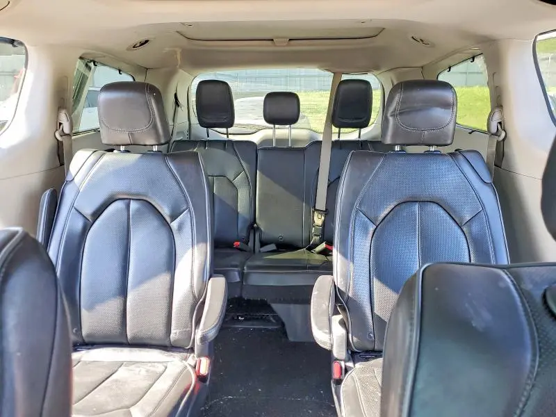 2019 CHRYSLER PACIFICA LIMITED  