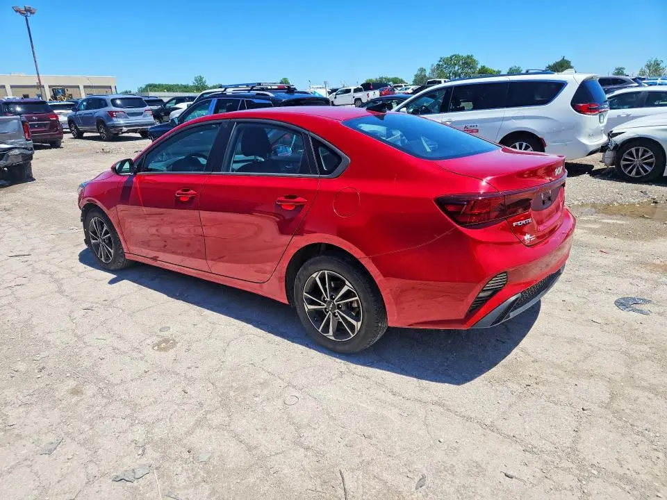 2024 KIA FORTE LXS  