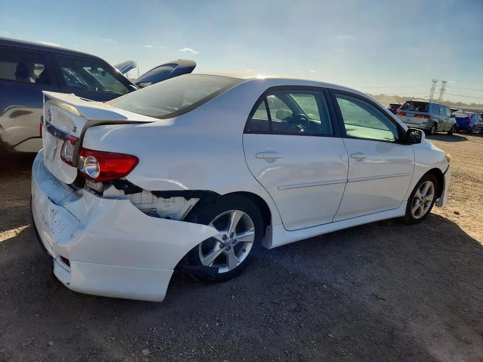 2012 TOYOTA COROLLA S  