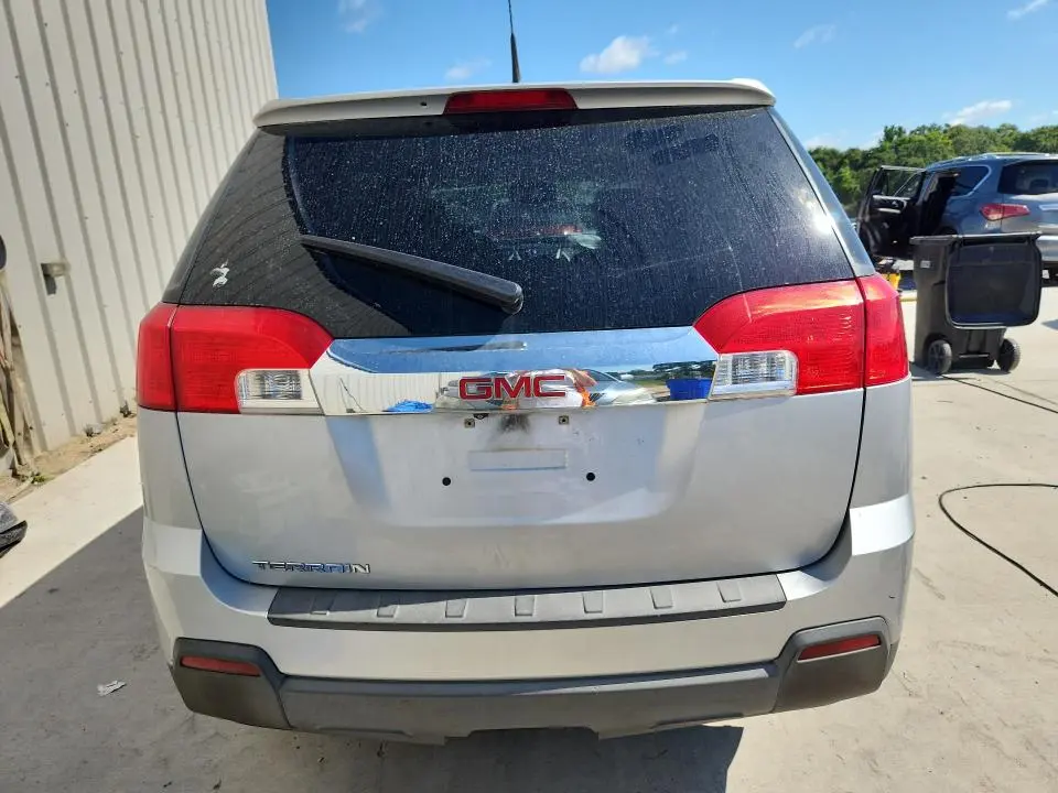 2010 GMC TERRAIN SLE  