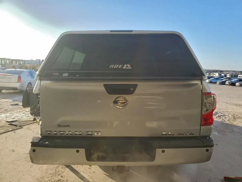 2016 NISSAN TITAN XD SL  
