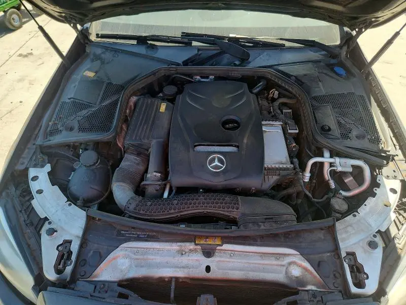 2016 MERCEDES-BENZ C 300  