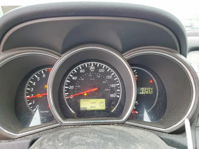 2013 NISSAN MURANO S  