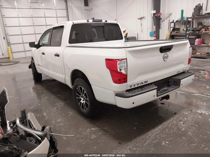 2024 NISSAN TITAN SV 4X4