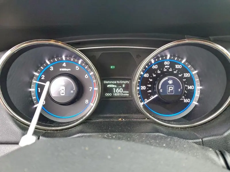 2012 HYUNDAI SONATA GLS  