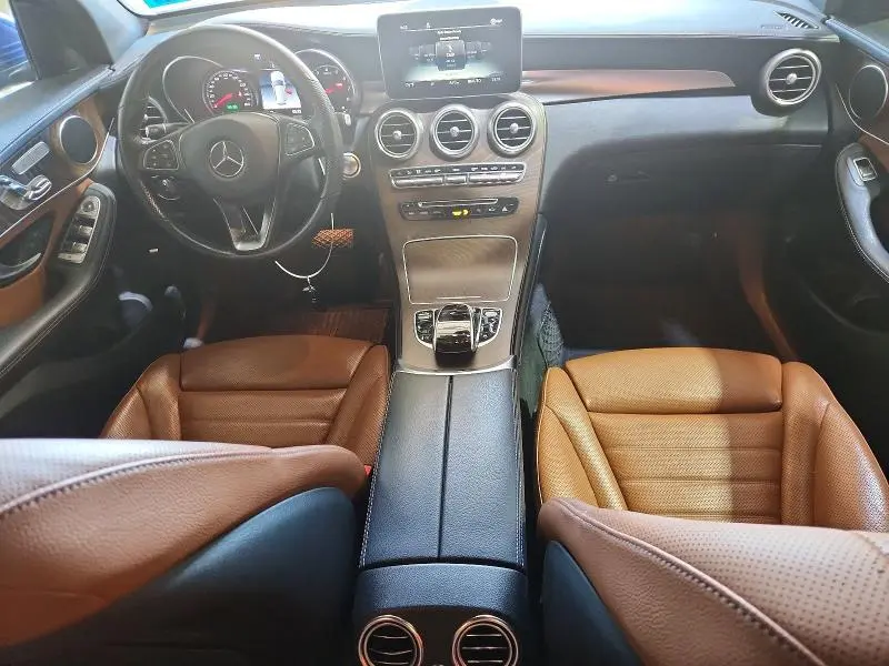 2019 MERCEDES-BENZ GLC 300 4MATIC  